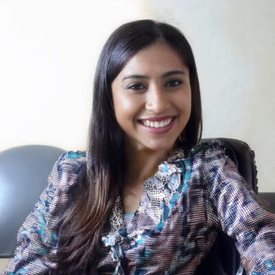 Yareli E.